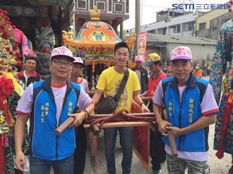 女神北巡趣事多　尹府千歲欽點香蕉