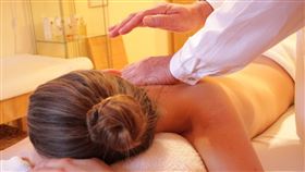 按摩（示意圖／翻攝自pixabay）