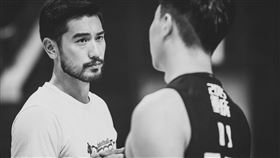 高以翔摯友，DJ蔣坤瑋Darren，微博5千字發文。（圖／翻攝自微博）