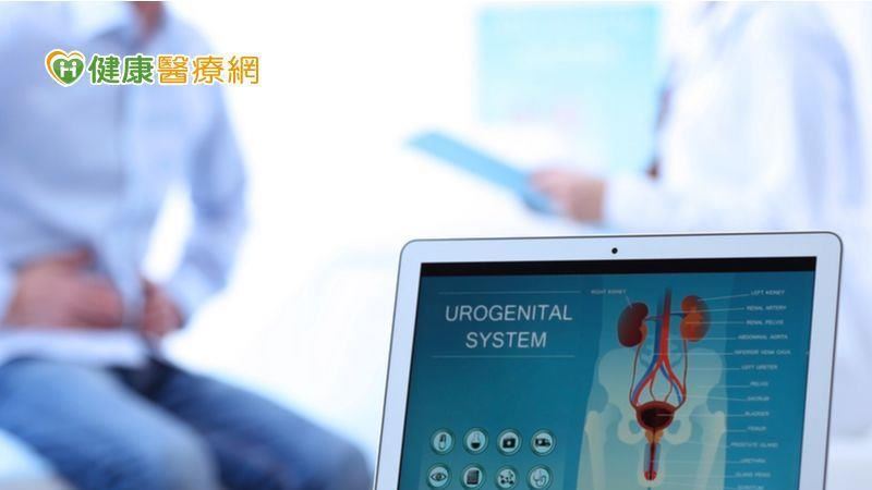老翁排尿難、坐輪椅　竟罹患攝護腺癌