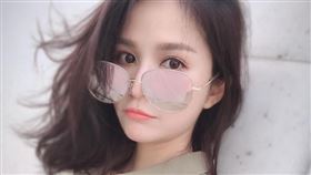 吳怡霈（臉書）