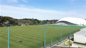 環保團體綠色和平組織4日表示，在日本福島體育設施J-Village（圖）附近偵測到輻射「熱點」。（圖取自facebook.com/Jヴィレッジ-462526820476322）