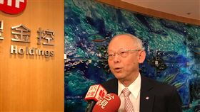 黃蔭基看2020年台股 上半年可達12300點永豐金控首席經濟學家黃蔭基4日表示，2020年台股上半年會達到12300點，若要挑戰超過歷史高點12682點，恐有泡沫化的疑慮。中央社記者劉姵呈攝 108年12月4日