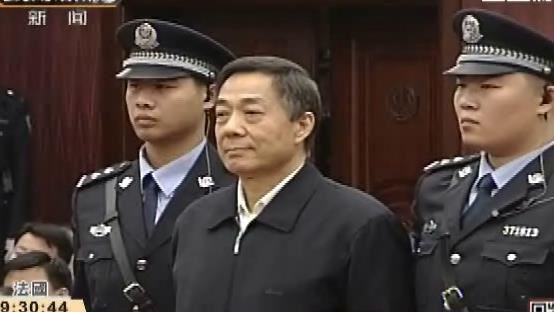 二姊離世　薄熙來獄中送花圈致意