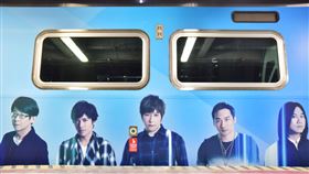 桃園,五月天巡迴演唱會,桃捷,專屬彩繪列車,上路(圖/桃園大眾捷運公司提供)中央社