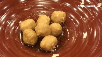 知名薑母鴨遭爆！鴨肉丸混摻雞、豬肉