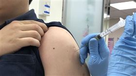 世界衛生組織和美國有關當局表示，2018年全球共有超過14萬人死於麻疹，死亡人數是2000年的1/4，但較2017年增加15%，而主因是近10年來麻疹疫苗施打率停滯不前。