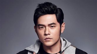 挺浙江衛視唱跨年？周杰倫急闢謠劃清