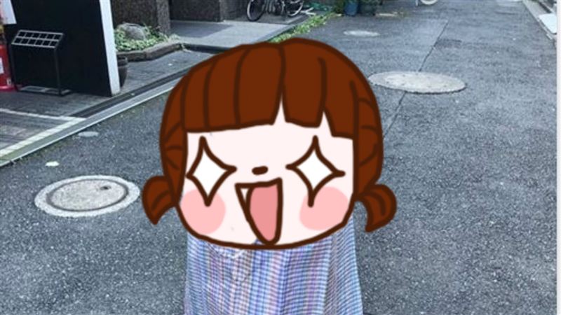 路邊超大提袋裝…！引網暴動爭相搶養