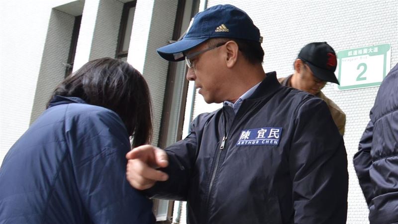 稱警「怪阿姨」！藍營：沒什麼好道歉