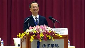 許宗力出席司法院大法官學術研討會司法院長許宗力7日出席司法院大法官108年度學術研討會，盼研討會能為憲法法院的制度改革工程，打造最完備、最扎實的學理地基。（司法院提供）中央社記者蕭博文傳真　108年12月7日