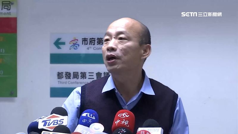 合成圖出自藍營朋友　他10字酸爆韓
