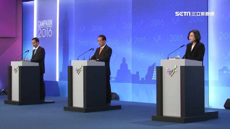 公正辯論！英倫、柯連皆曾在三立交鋒