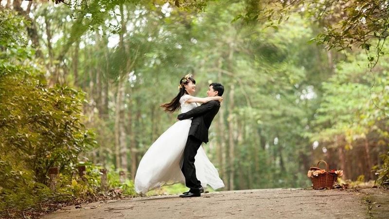 國文老師：別再祝福新人「新婚燕爾」