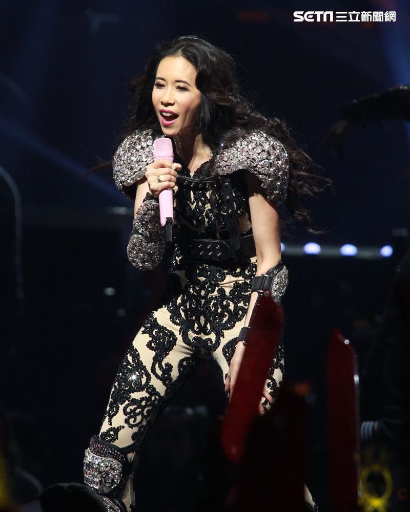 莫文蔚最後一次在台北小巨蛋開演唱會。（記者邱榮吉/攝影）