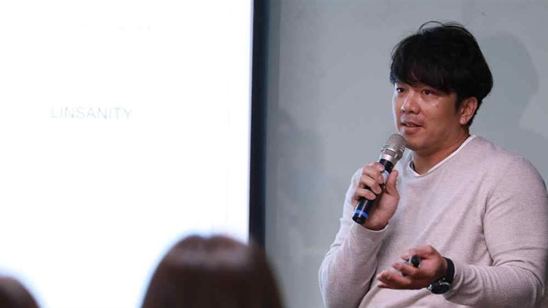中職／周思齊球迷會　不談棒球談房產