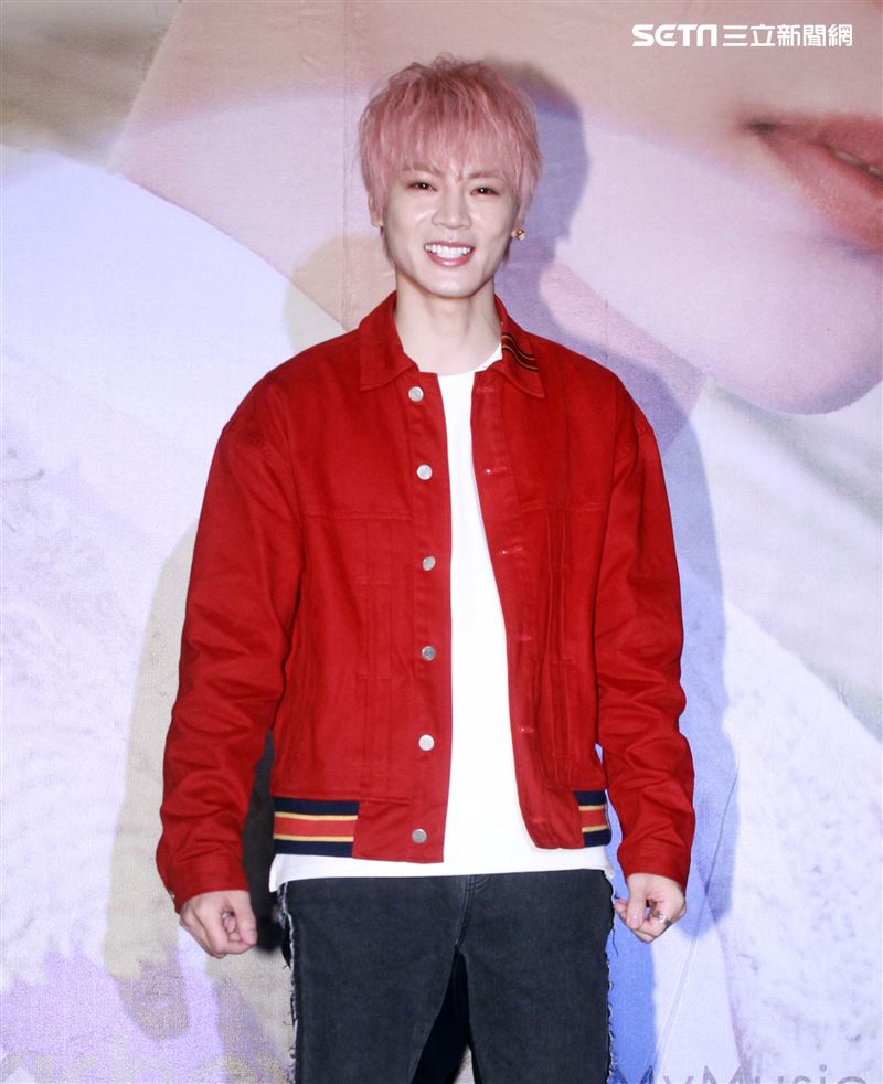 KU古曜威「一個幸福的吻」新歌發表會。（記者邱榮吉/攝影）