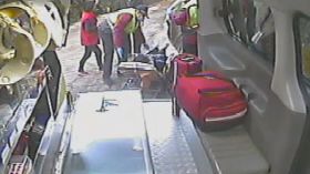 外籍移工烤火取暖  一氧化碳中毒昏迷