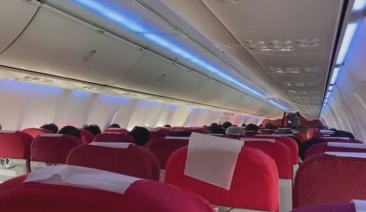乘客得知家人過世！航班緊急返回機場
