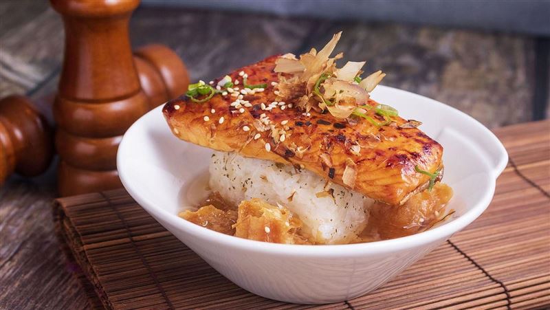 五星美饌自己做！美威鮭魚進駐全聯
