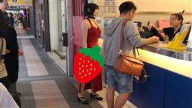 洋裝,二次元,角色,惡靈古堡,cosplay,50嵐　圖／翻攝加藤軍路邊隨手拍