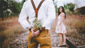 情侶（示意圖／翻攝自pixabay）