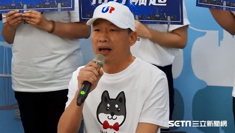 韓改編「沖脫泡蓋送」變挺韓遊行口訣