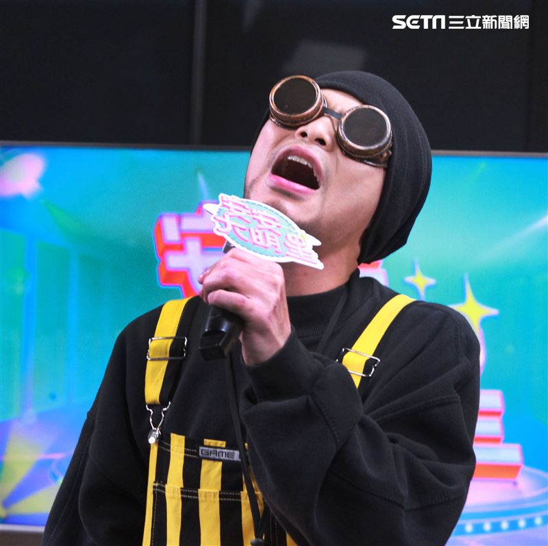 黃明志安安大明星。（記者邱榮吉/攝影）