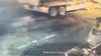 高雄氣爆翻版？柏油像餅乾炸裂畫面曝