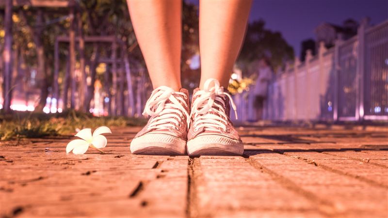 爸碎念房髒亂　偷酸女兒同性戀她傻眼