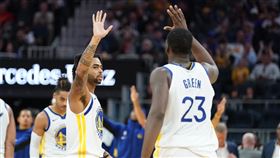 NBA／爐主對決！勇士慘到敗給尼克
NBA,金州勇士,D'Angelo Russell,Draymond Green,紐約尼克
翻攝自推特