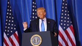 美國,川普,簽署,行政命令,抵制以色列,光明節,猶太教(圖/中央社)