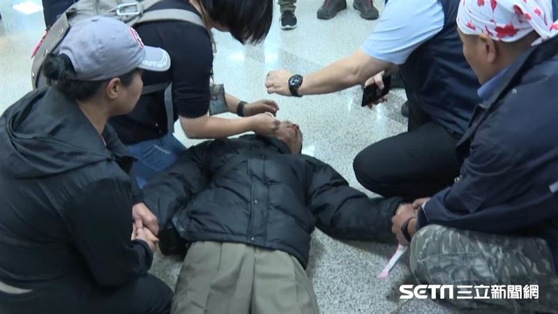 松機旅客轟遠航「縮頭烏龜」阿北氣暈