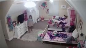 監視器說話（圖／翻攝自ABC News YouTube