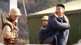 抗日劇演員用念數字代替台詞。娛樂圈有飯微博