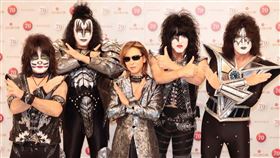 Yoshiki將與美國重金屬樂團KISS，在紅白歌合戰同台。（圖／翻攝自Yoshiki臉書）