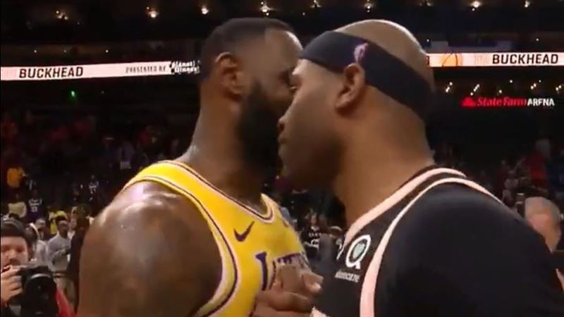 NBA／最終對決！詹皇卡特賽後相擁