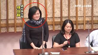 觀光局主秘挨轟閨密團　林宜靜避媒體