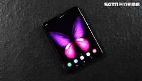 開箱,三星,Galaxy Fold,摺疊手機,螢幕
圖／台灣三星提供