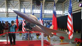 漢翔與洛馬合推亞太維修中心漢翔17日與洛馬公司簽署策略聯盟合作協議，推動成立F-16戰機的亞太維修中心。中央社記者謝佳璋攝  108年12月17日