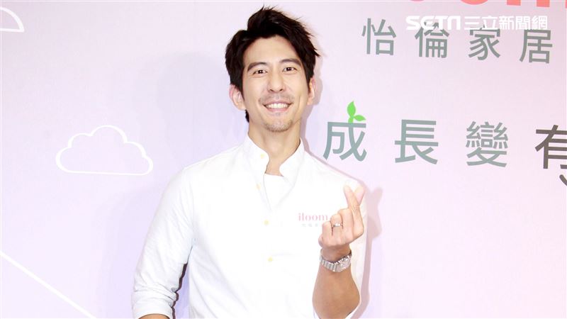 聖誕禮物送什麼？咘咘暖語藏爆笑真相