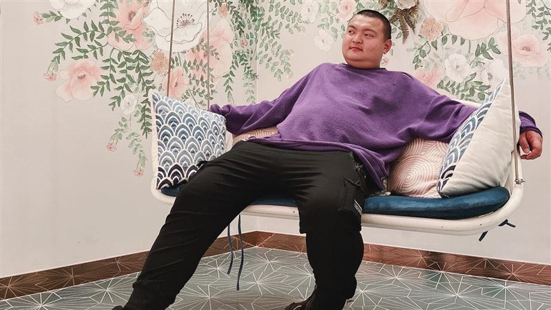 網紅轉型當AV男優？鹹濕畫面流出