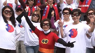 立委選將出奇招！號次抽籤成伸展台