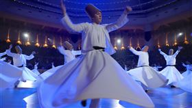 穆斯林,旋轉舞,魯米,旋轉靈修,追尋真諦(圖/中央社)