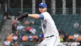 富邦悍將投手羅力。（圖／記者王怡翔攝影）