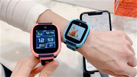 圖／記者谷庭攝影,遠傳愛講定位手錶