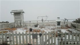 中央氣象局,水氣充足,氣溫低,玉山,降雪,氣象(圖/氣象局提供)中央社