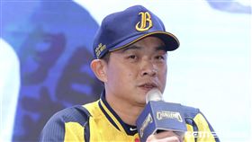 彭政閔引退賽賽後聯訪。（圖／記者林士傑攝影）