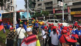 高雄，韓粉、罷韓，挺韓，遊覽車，遊行