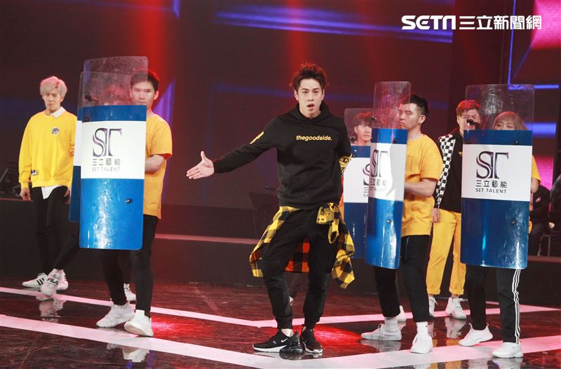 劉至翰、余秉諺、吳東諺精彩表演。（記者邱榮吉/攝影）